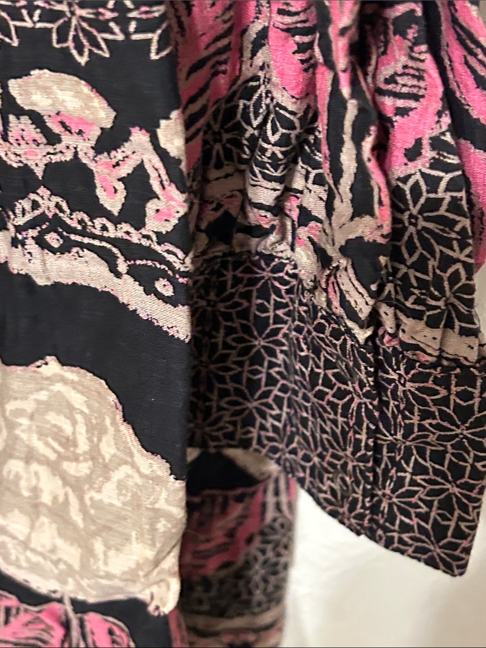🎒Free People smell the Roses mini dress in Black, Pink W Pockets size S GUC - Picture 7 of 12